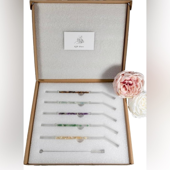 Reusable Glass Straws- Healing Crystals - Picture 5 of 6